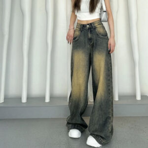 Retro-distressed High-waisted Loose-fit Jeans For Women